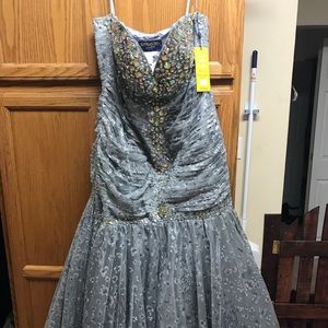 Formal prom dress/ silver with beading
